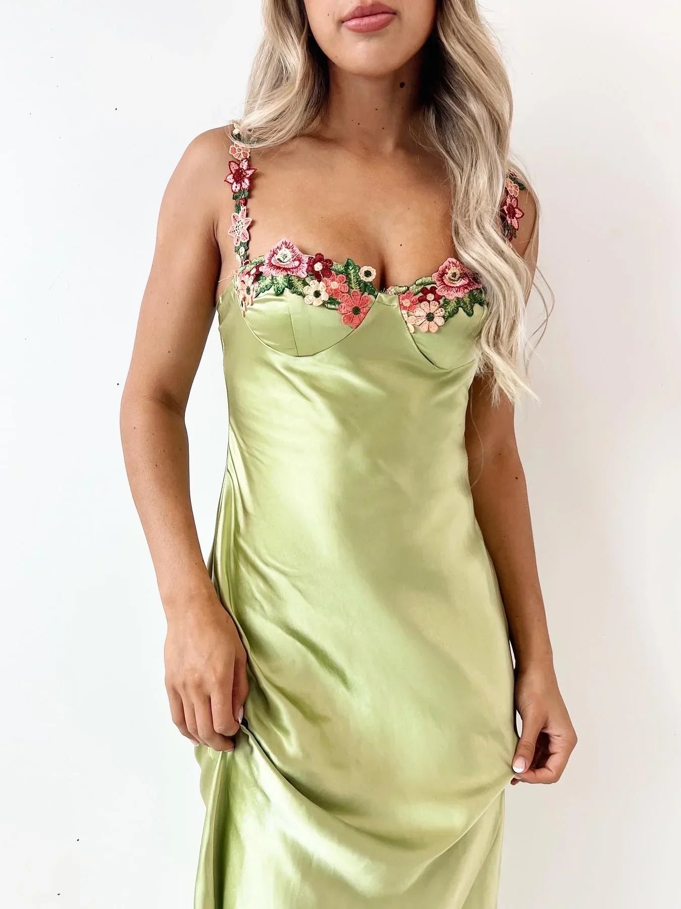 VENERINA Maxi Dress