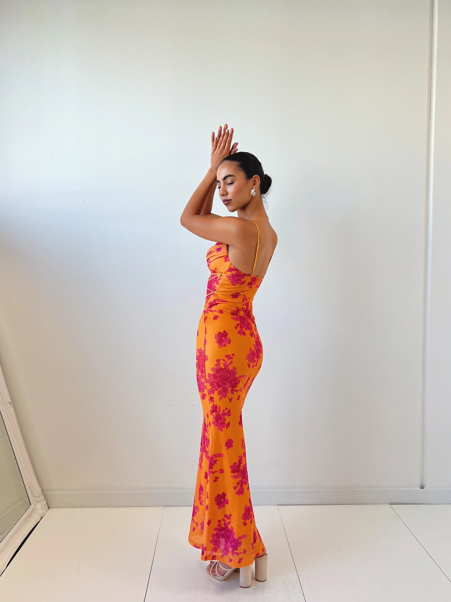 BELLANZIA Maxi Dress