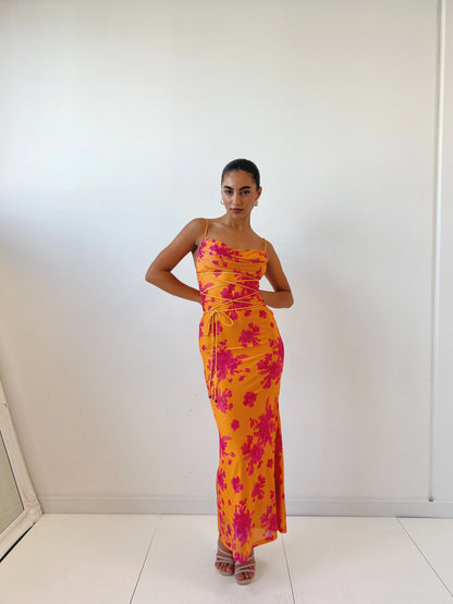 BELLANZIA Maxi Dress